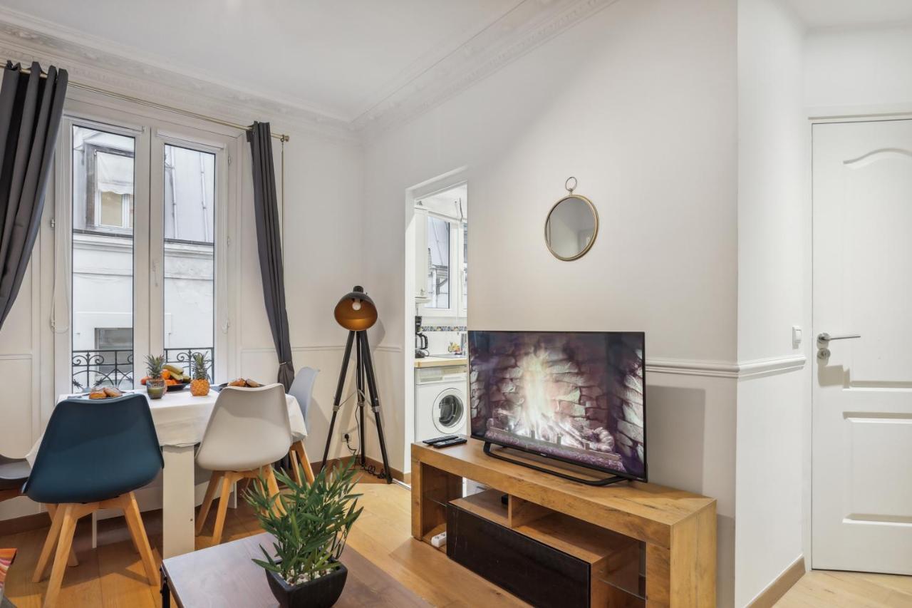 Superbe 2 Pieces Au Coeur Du Xvieme Bed & Breakfast Paris Exterior photo